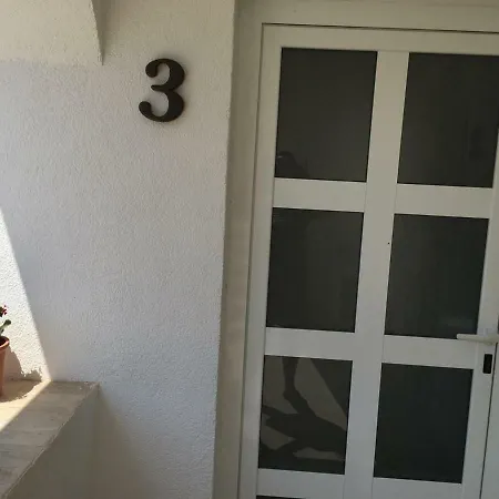 Apartment Roberta *