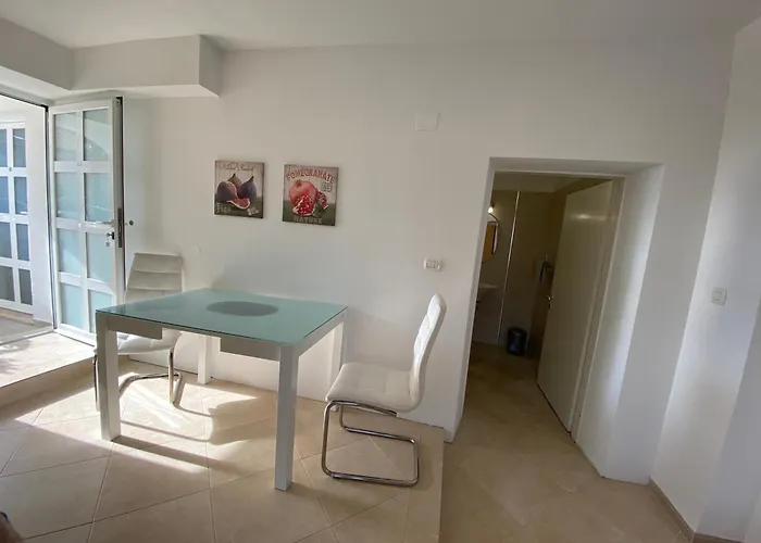 Roberta Διαμέρισμα *