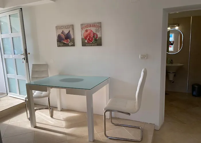 Roberta * Novigrad Istria